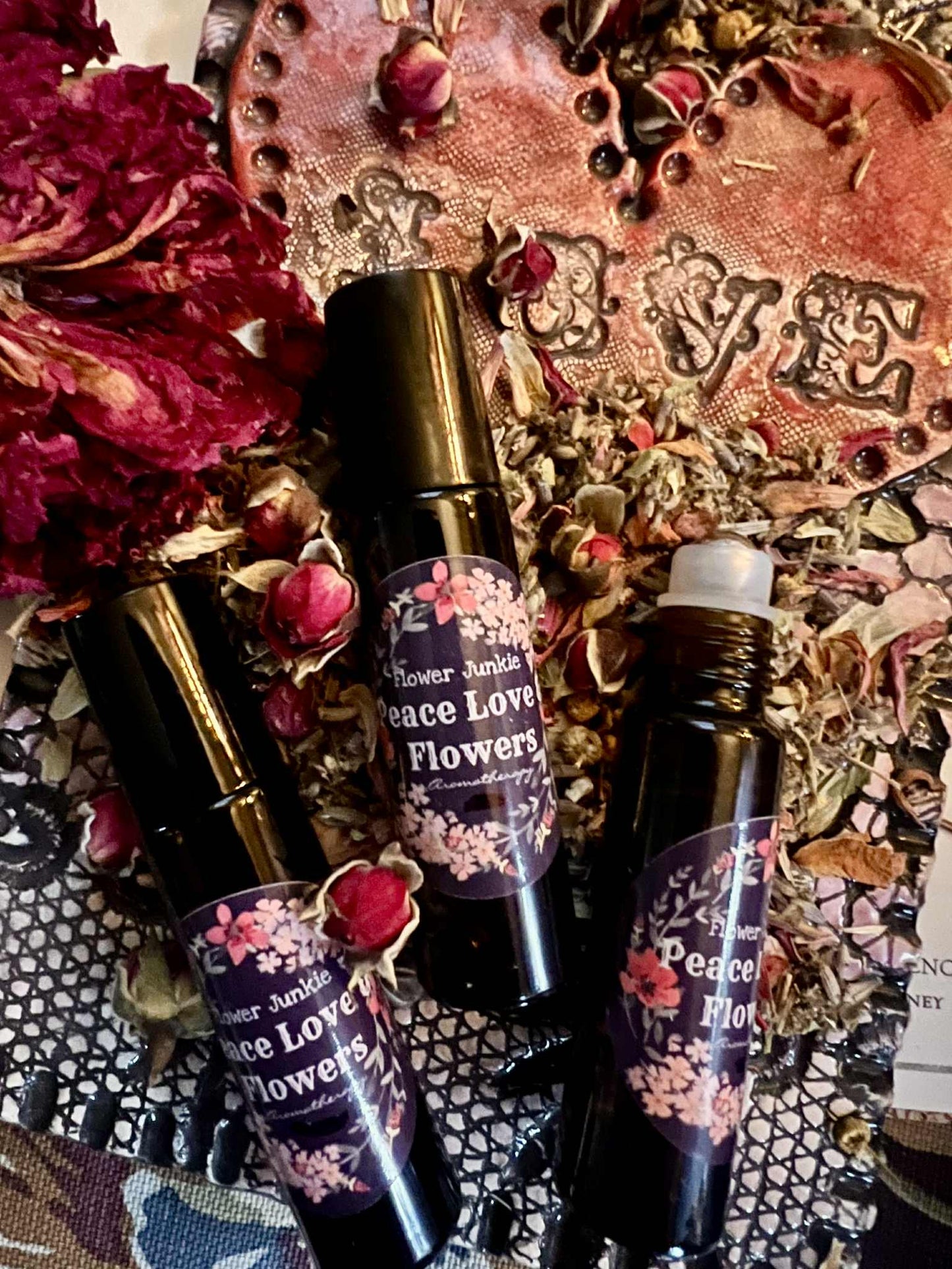 Peace Love and Flowers Roller